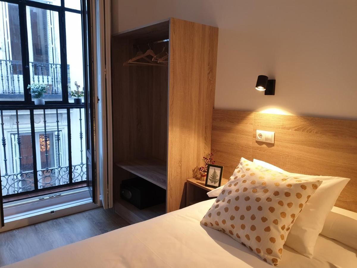 Norte Oviedo Rooms Madrid Exterior foto