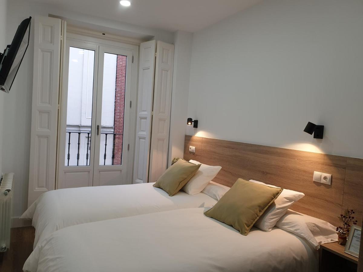 Norte Oviedo Rooms Madrid Exterior foto