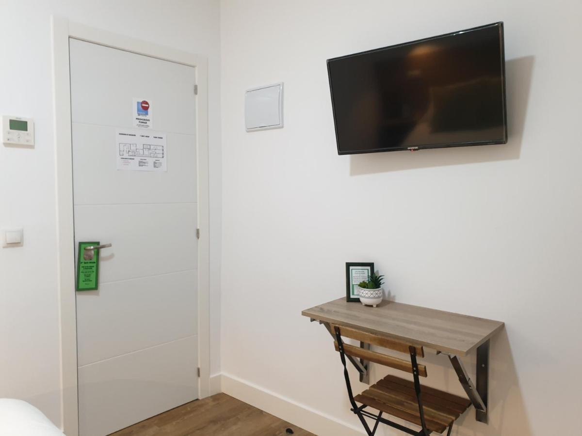 Norte Oviedo Rooms Madrid Exterior foto