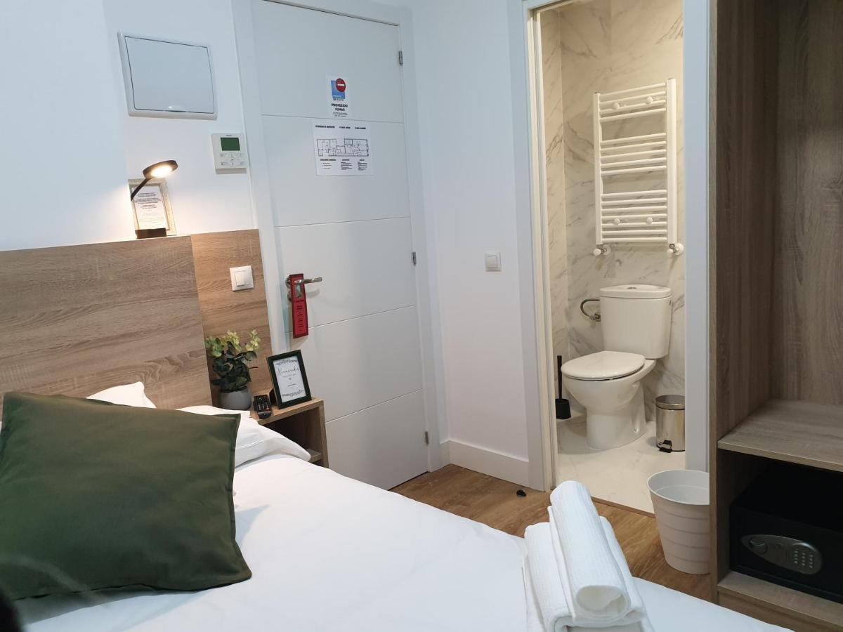 Norte Oviedo Rooms Madrid Exterior foto